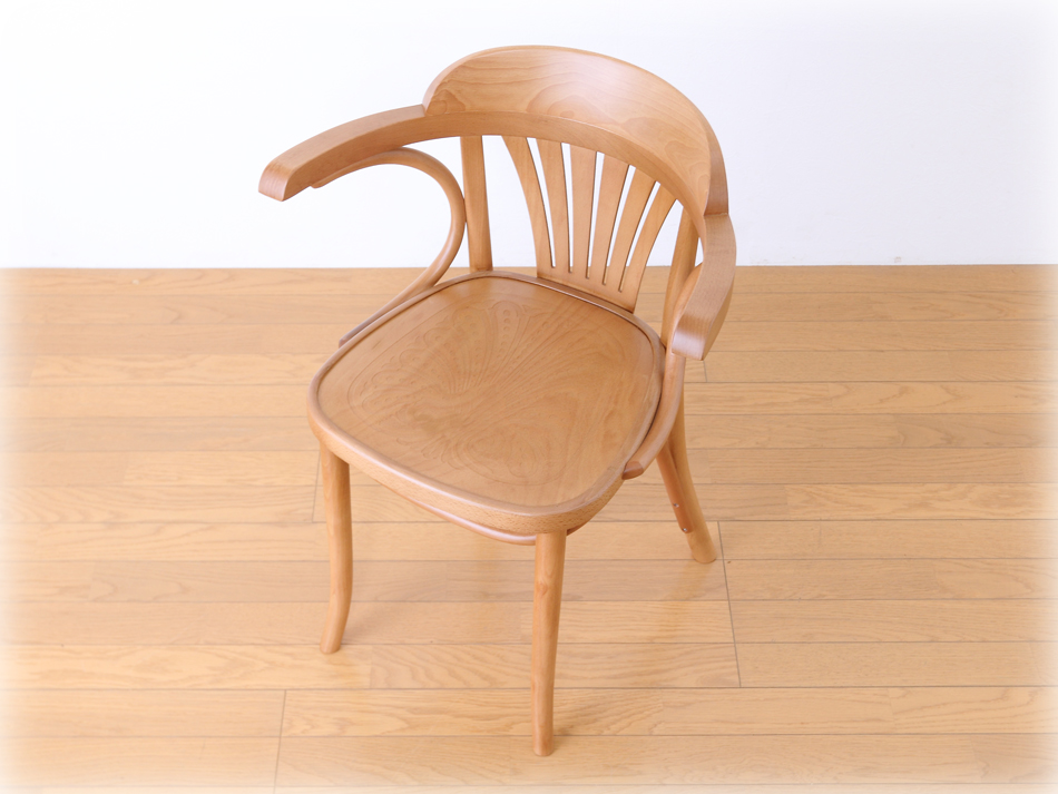 ファーメグFAMEG ベントウッドアームチェア No6023 / オーク