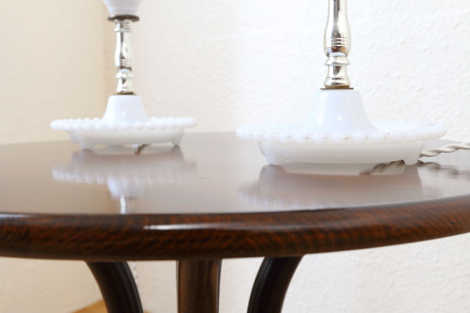 オールドフェントンFenton ミルクガラス ホブネイルテーブルランプ