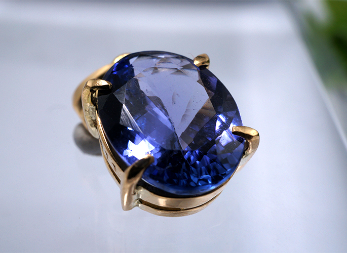 2025初売り】タンザナイト ペンダントトップ（K18） ～ 吉祥寺の天然石