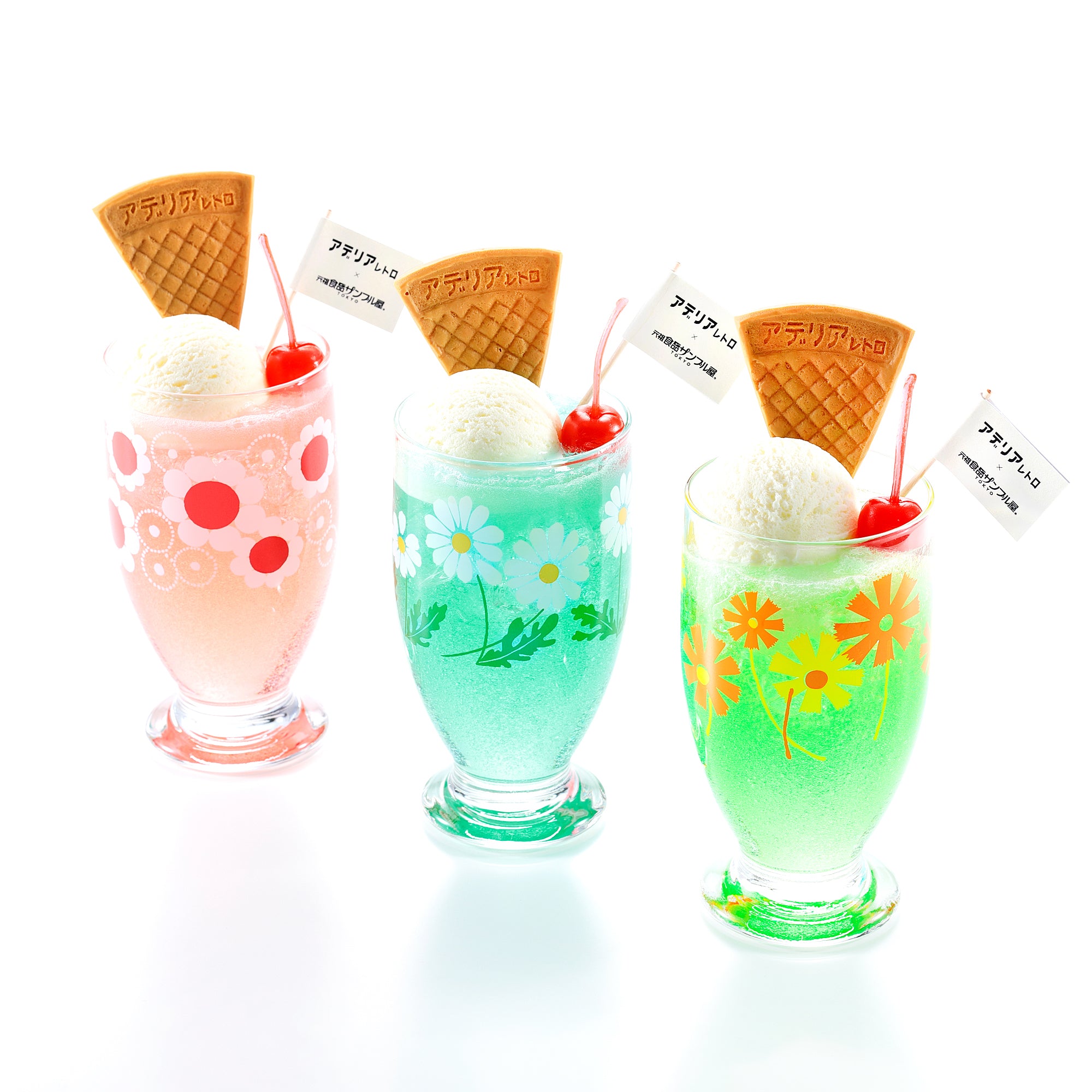 アデリアレトロコラボ商品｜さんぷるん ピーチクリームソーダ