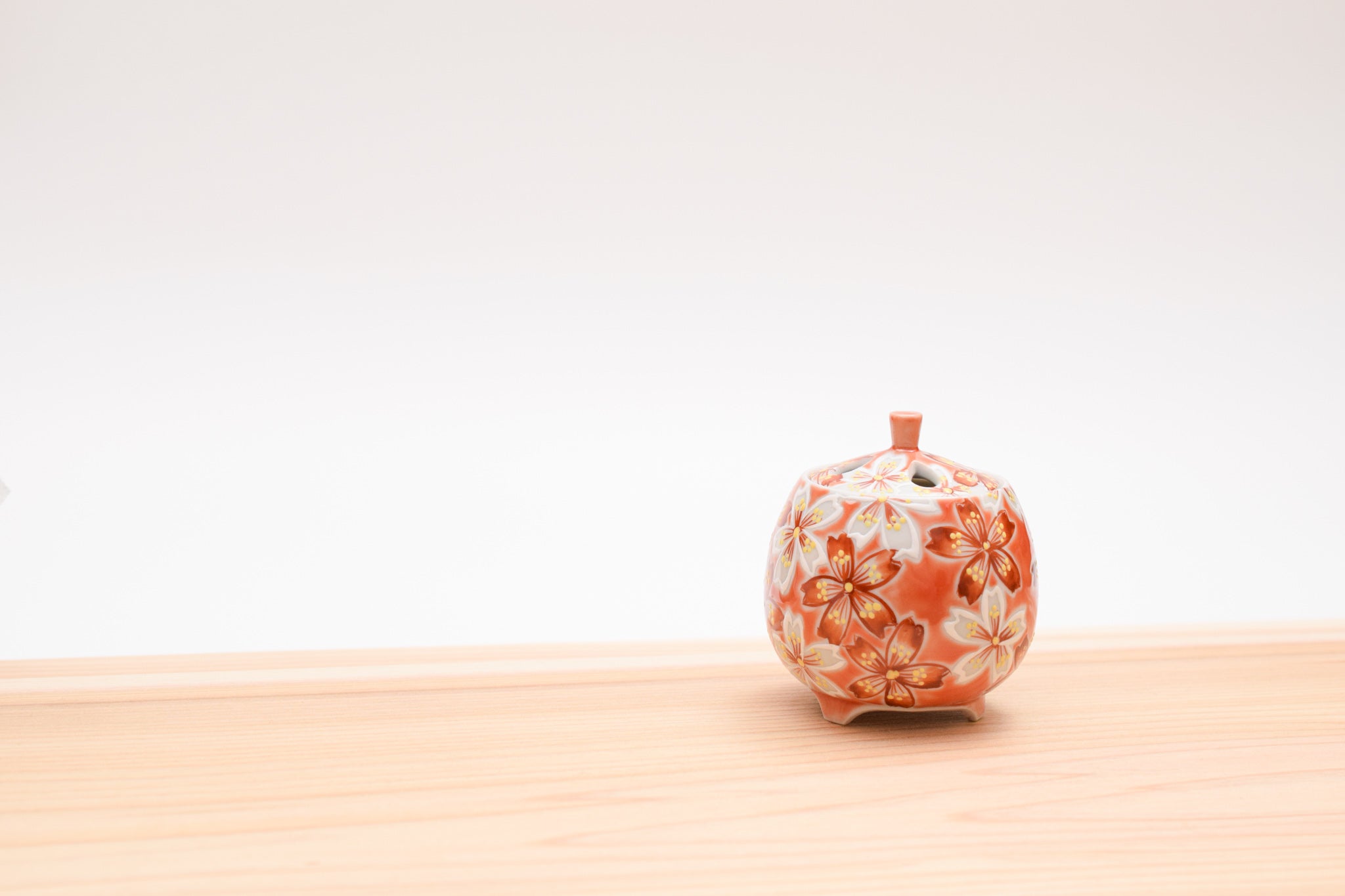 3.2号香炉 花紋 – Juttoku.