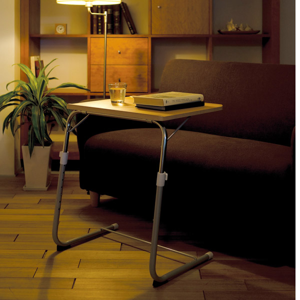 楽天市場】ソファに座ってノートパソコンやるのに最適！高さ、角度を