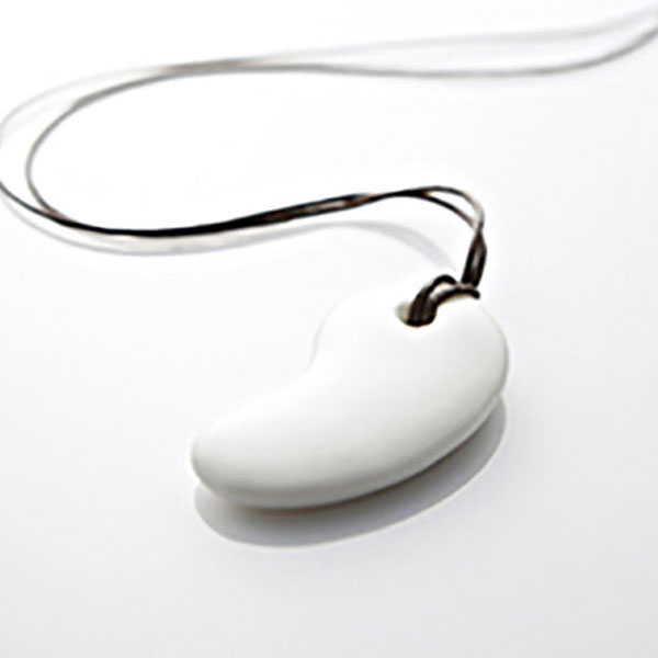 楽天市場】森修焼 461 まがたま 小 15g(日本製 遠赤外線効果 陶器