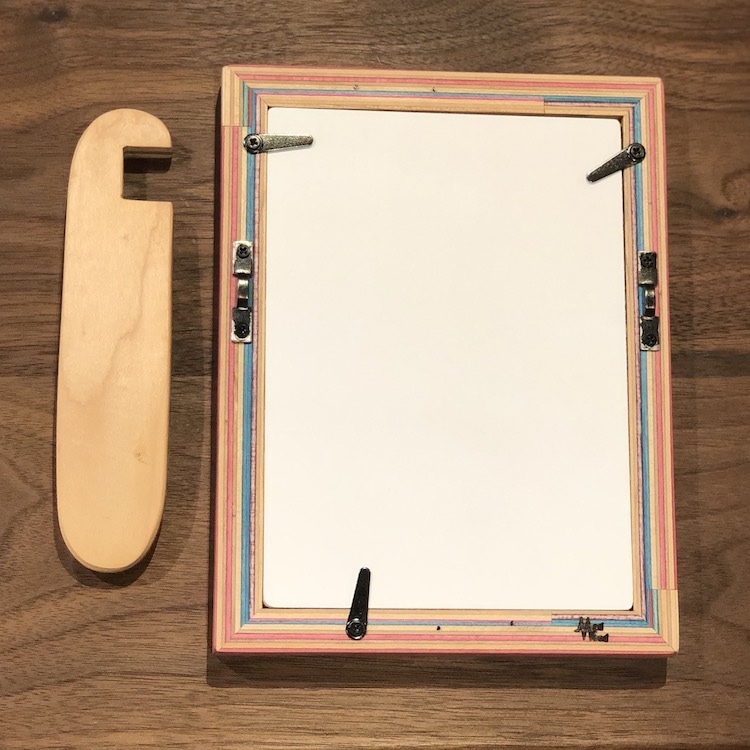 スケボー素材のフォトフレーム(A6) (タイプA) | おしゃれな家具通販