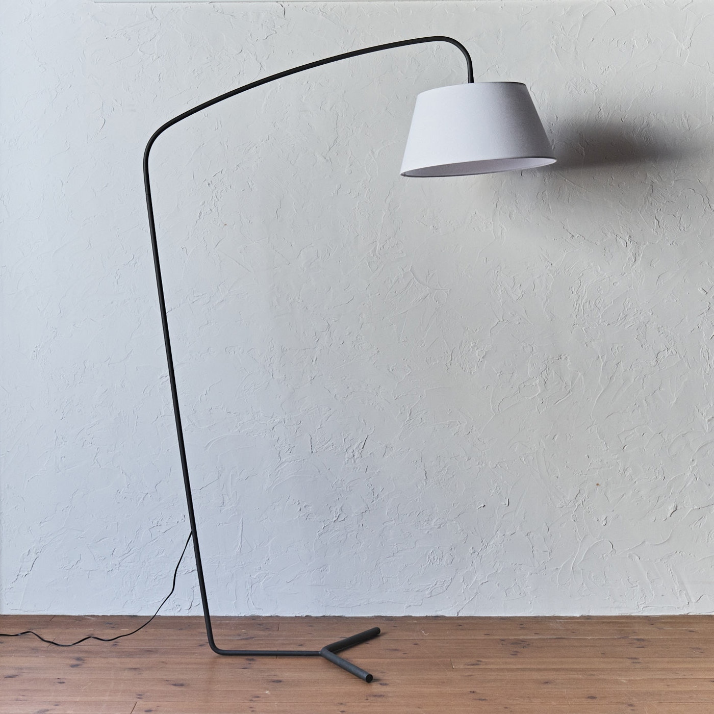 エスプレッソ リビングフロアランプ | アートワークスタジオ (ART WORK