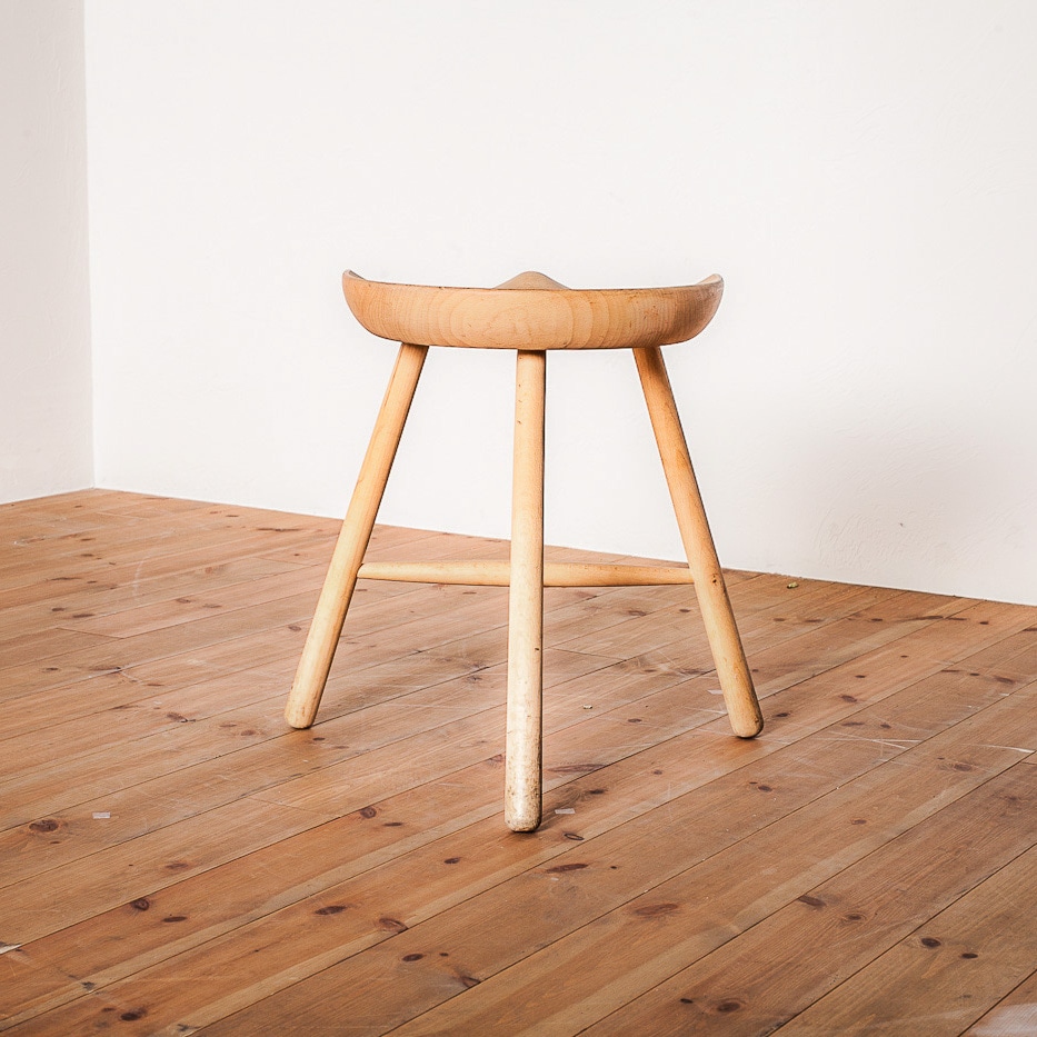 シューメーカー スツール NO.49 (塗装ブラック) | リグナ通常品