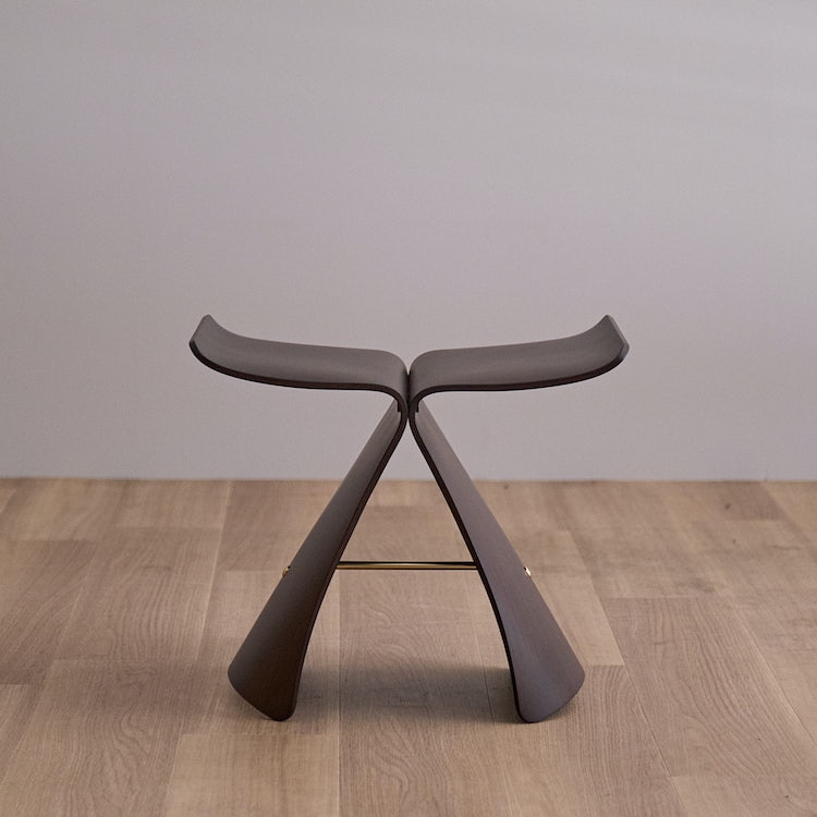 バタフライスツール (樹種ローズウッド板目) | 天童木工(Tendo