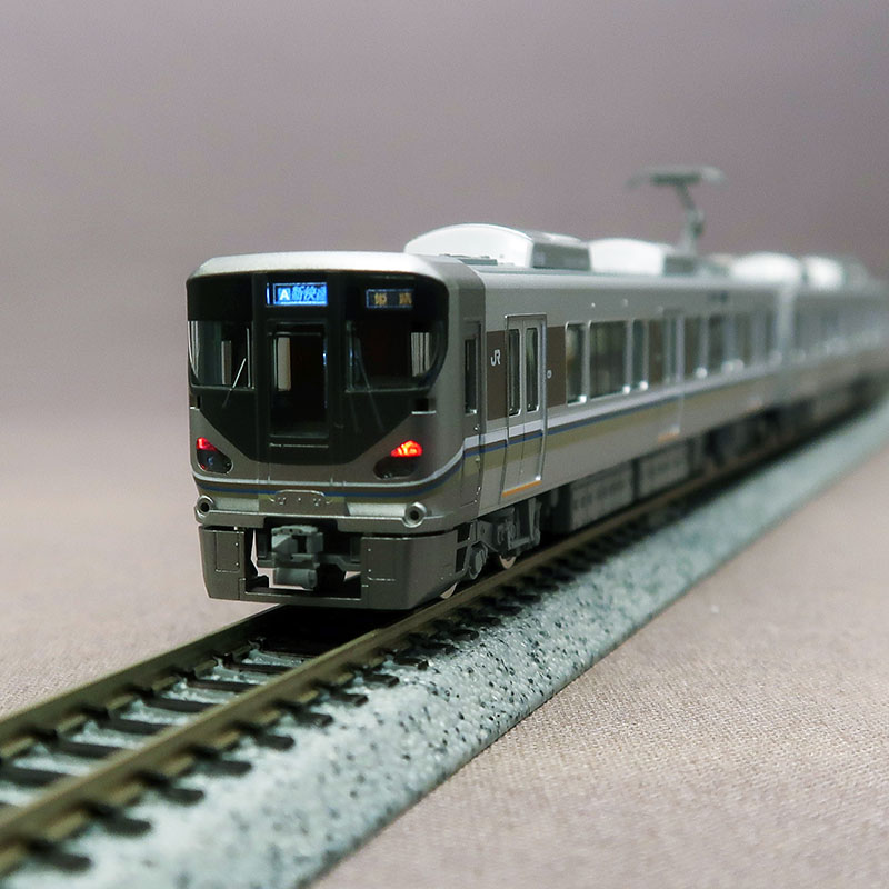 れーるぎゃらりーろっこう / 98869 JR 225系-0 (転落防止幌付 4両編成)