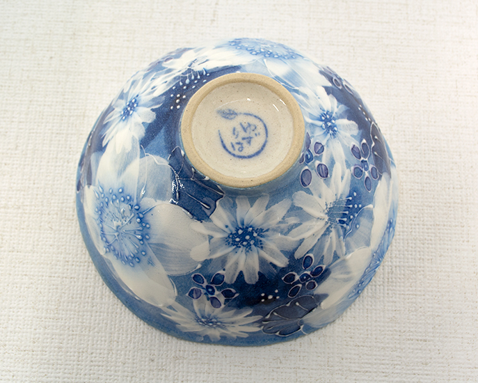 和雑貨 四季彩堂 オンラインショップ / 飯碗 藍彩白絵花