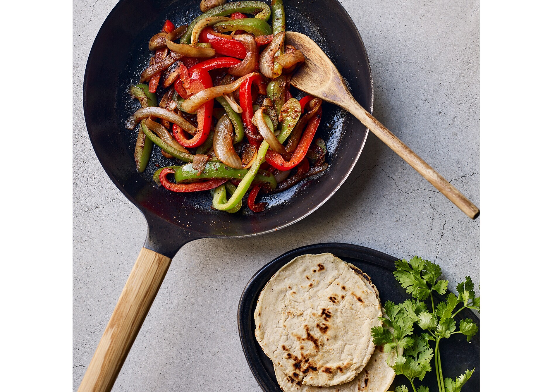 フライパン 26cm 【ガラスリッドセット】[オーク］ | バーミキュラ公式