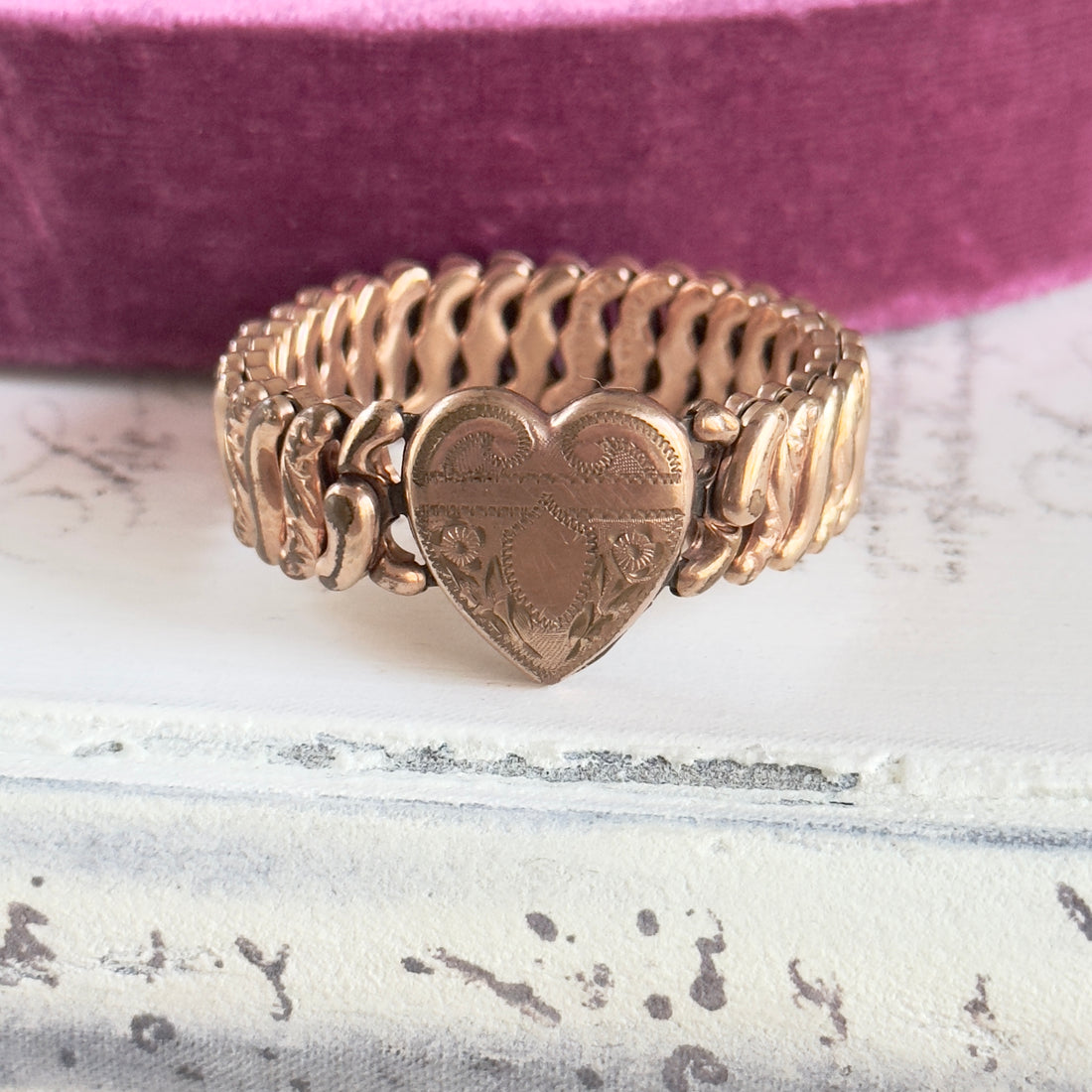 Pitman and Keeler American Queen Sweet Heart Expansion Bracelet