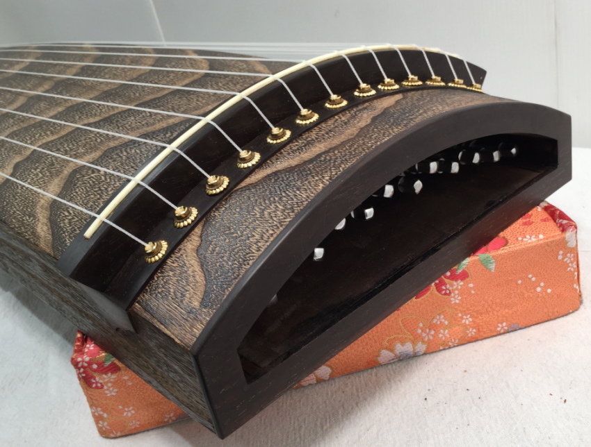 伝統工芸士作 藤田筝 120横ピン箏 会津桐 琴柱 爪10種 ケース付き
