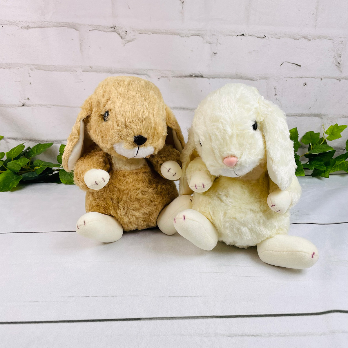 スターチャイルド ロップイヤー ウサギ ぬいぐるみ Mサイズ : モフタス