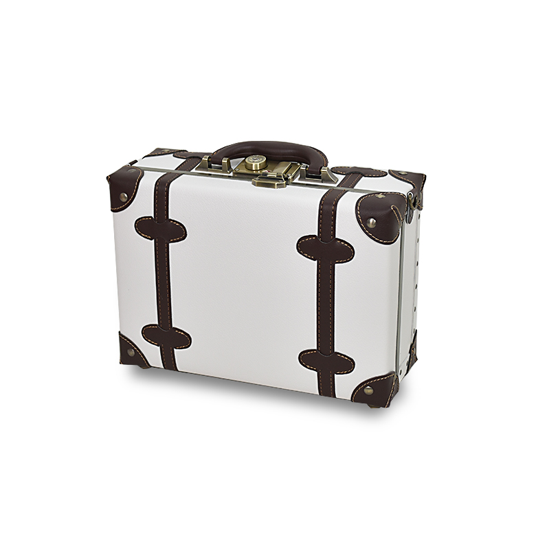 MOIERG（モアエルグ） ミニトランク M ショルダーバッグ トランク