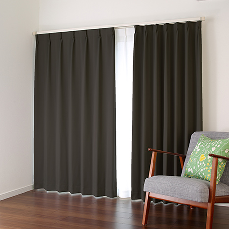遮光カーテン オーダーカーテン／遮光率99.99％ 選べる48色 無地の防炎