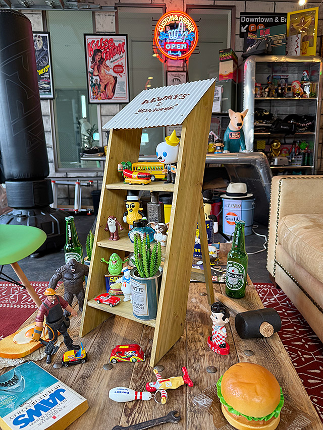 ジャンクガレージ ウッドラダー ディスプレイ台 （ホワイト