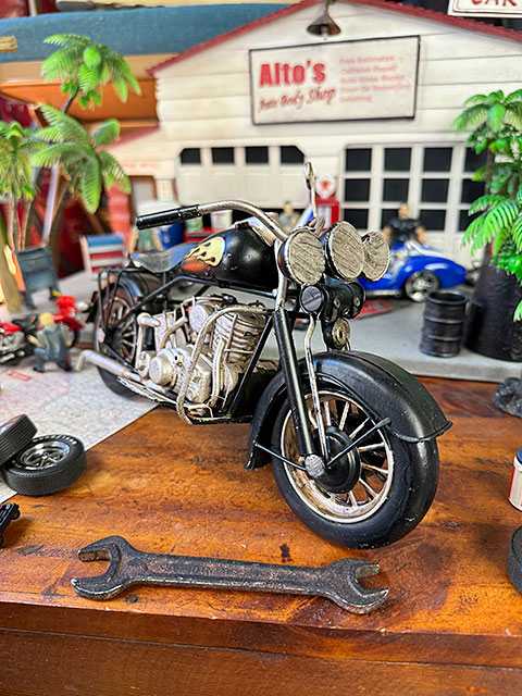 ハーレー ブリキオブジェ （フレイムスパターン/ブラック） バイク