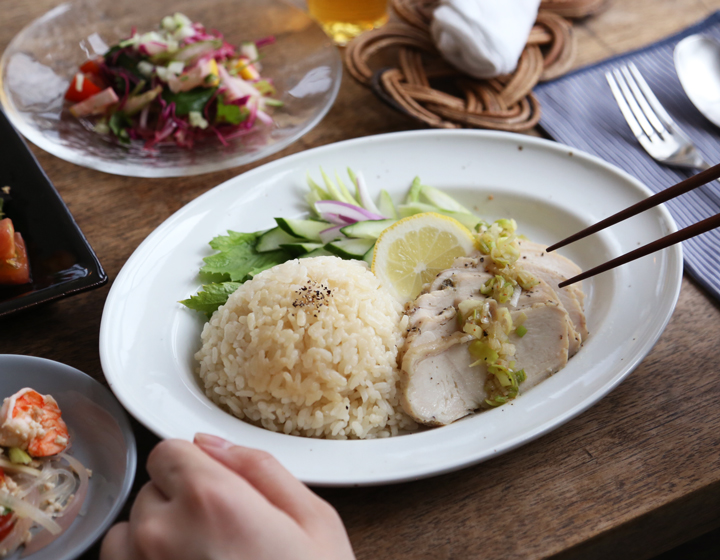 東屋 白吉 波佐見焼 お皿 楕円皿 リム皿 カレー スパゲッティ 焼き飯