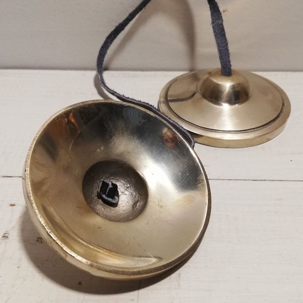 ティンシャ ネパール フィンガーシンバル 民族楽器 瞑想 ヨガ チベタン