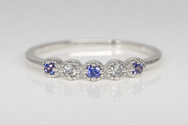 リング 希少石 ベニトアイト カリフォルニア州 ダイヤモンド 0.02ct