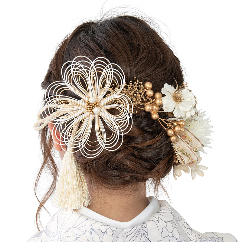 成人式 卒業式 袴 髪飾り 白 茶 花やぎ 水引 タッセル かすみ草 七五三