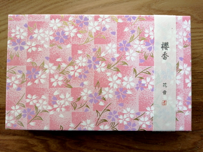 香彩堂 京都香彩堂桜香セット 名刺香+櫻のお香10本+香皿+桜香立 イン