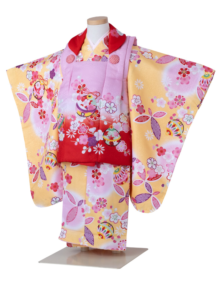 七五三 着物 3歳 被布セット 女の子 黄色の着物 ピンクと赤の被布