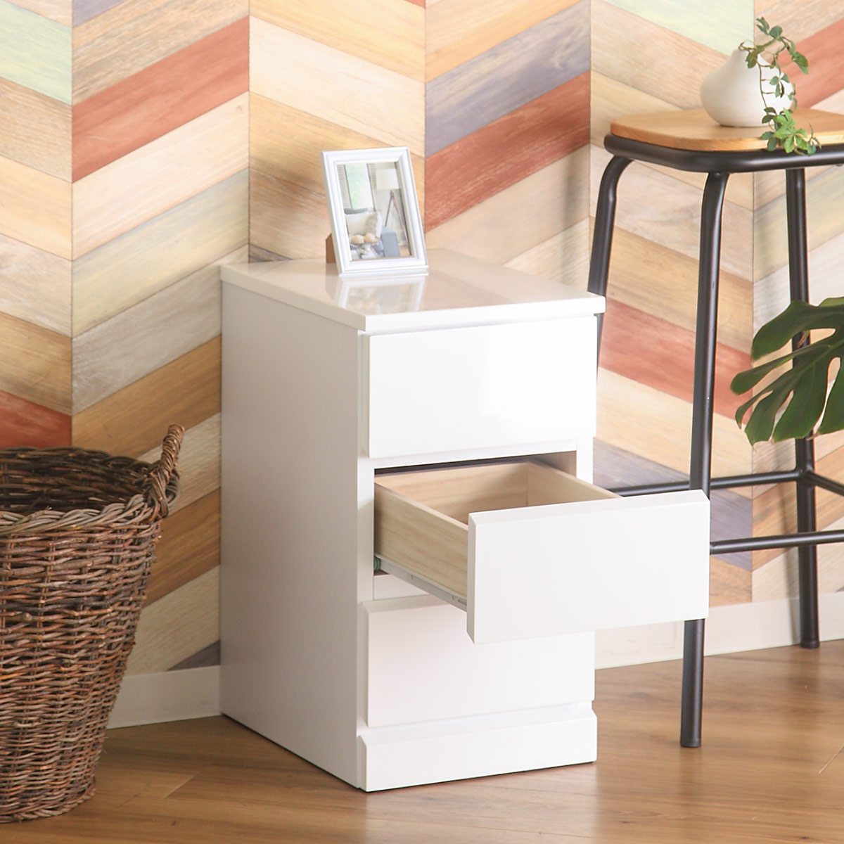 クロシオ スリムチェスト 3段 鏡面仕上げ 幅30cm （ 収納 チェスト