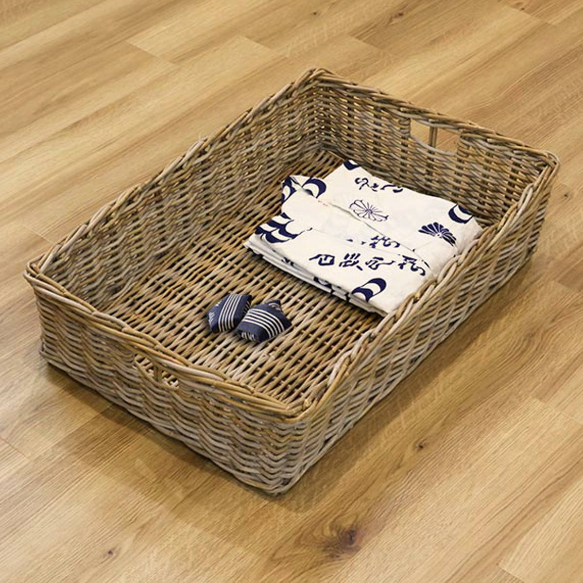 バスケット ラタン 幅86×奥行57×高さ21 持ち手付き かご 大きい