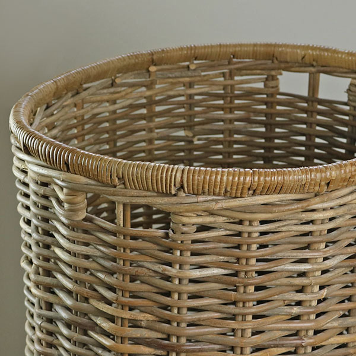 バスケット ラタン 幅66×奥行53×高さ69 持ち手付き かご 大きい