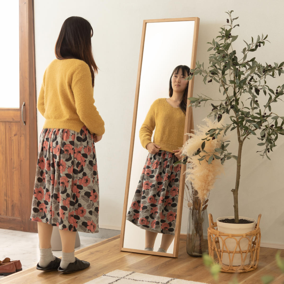 東谷 スタンドミラー 高さ158cm 全身鏡 木製 ウォールミラー （ 木目