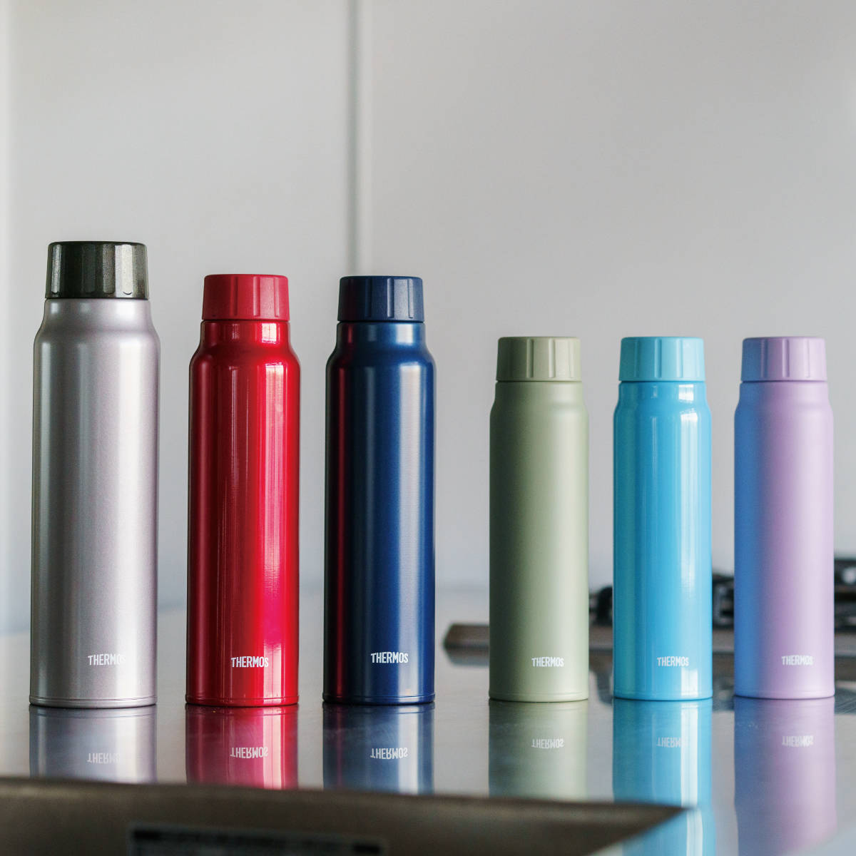 THERMOS（サーモス） 水筒 1L 炭酸飲料ボトル 保冷 スクリュー FJK