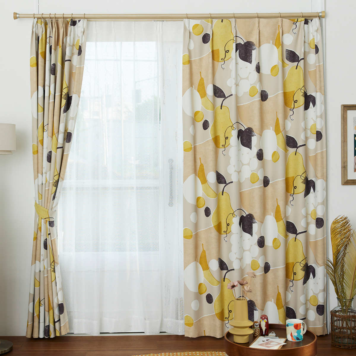 スミノエ カーテン 遮光2級 フルーツフルーツ 100×135cm ドレープ