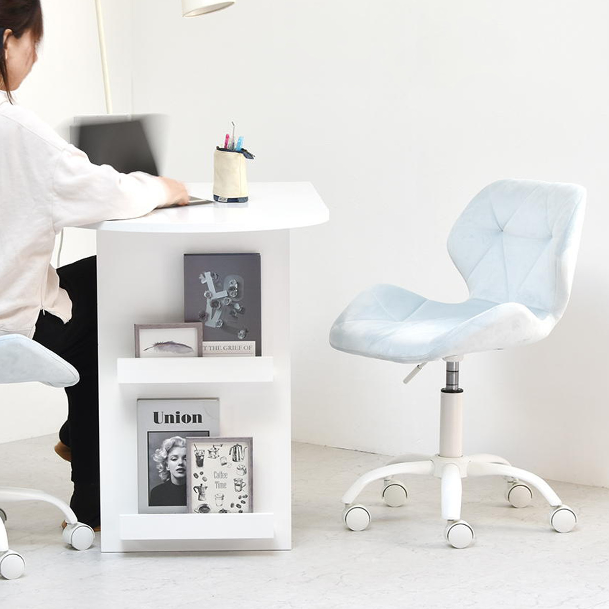 B.Bファニシング デスクチェア 座面高41〜51cm 昇降式 PPITチェア