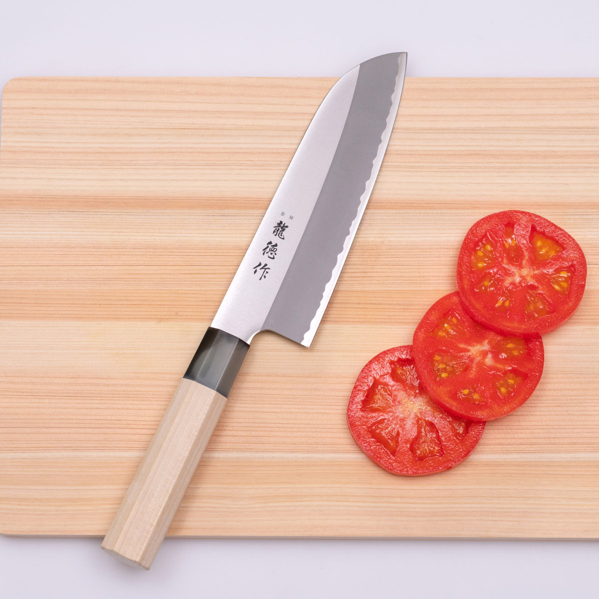 三徳包丁 16.5cm 龍徳作 八角柄 和包丁 日本製 （ 料理包丁 万能包丁