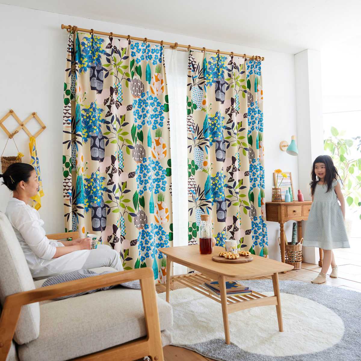 スミノエ カーテン フラワーポット 遮光2級 100×135cm 1枚入り