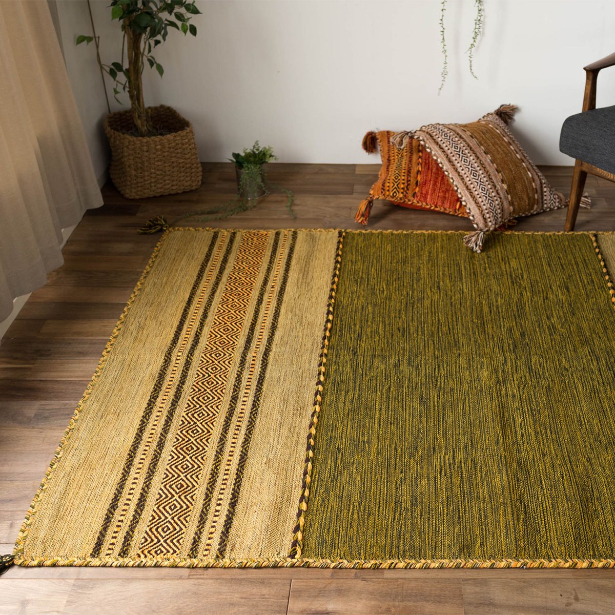 サヤンサヤン キリム ラグマット 洗える ラグ 1.5畳 アクセント