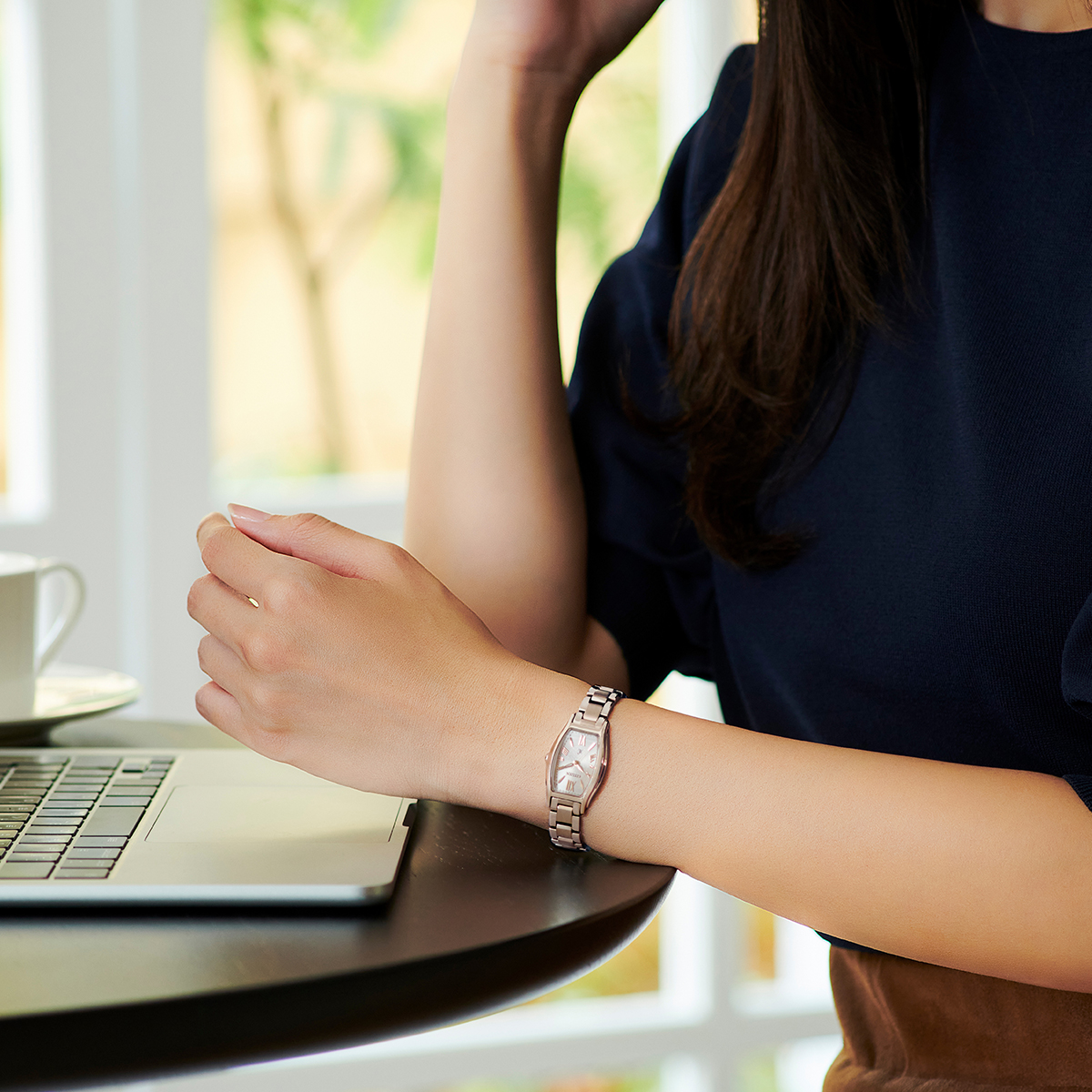 XC 1月15日発売 シチズン xC ベーシックコレクション EW5546-56X