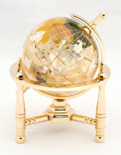 東京銀座PICALS 天然石地球儀 8cm真珠貝地球儀 3脚タイプ : ピカルス
