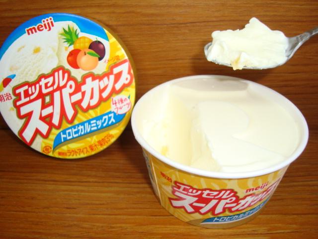 みんなのレビュー：「明治 エッセル スーパーカップ トロピカル