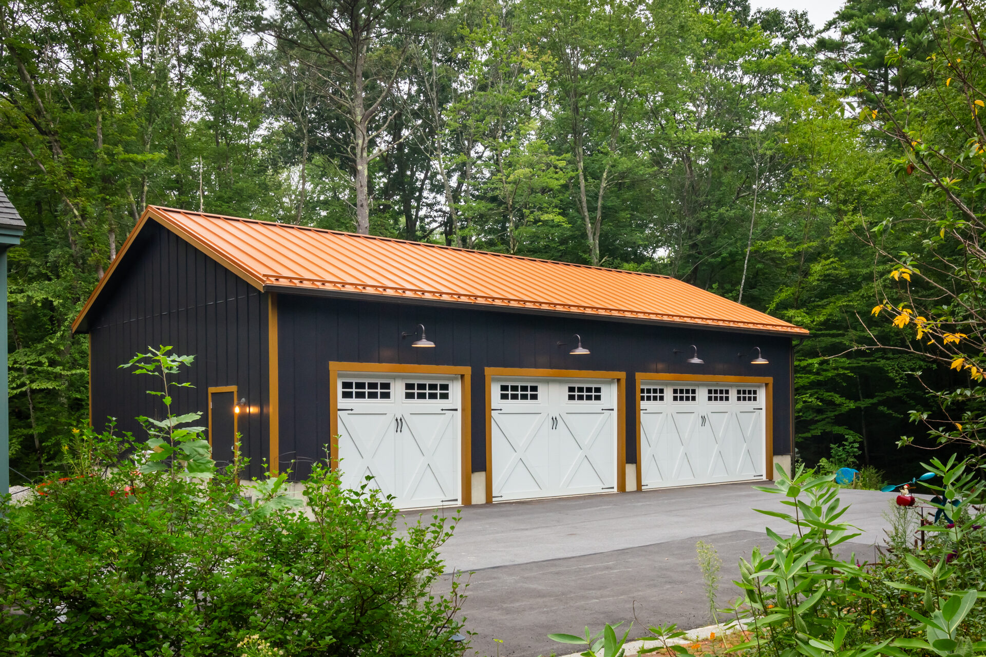 28x48 Single-Story Workshop 3-Car Garage in Hooksett, NH | Sheds
