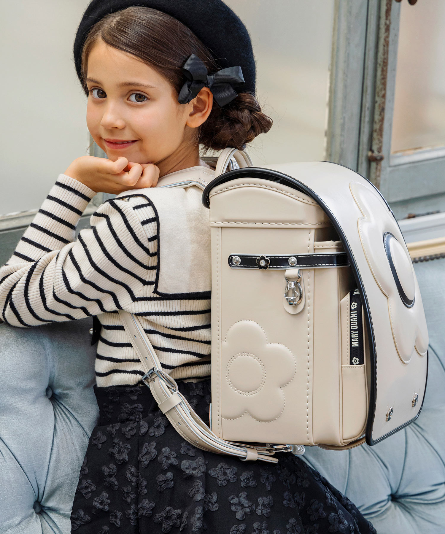 MARY QUANT(マリークワント)ビッグフラワー エンボスランドセル【即納