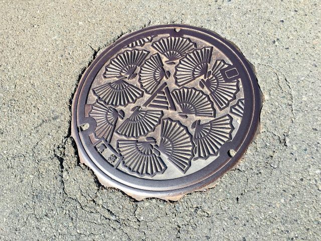 全国シェアなんと9割！300年以上受け継がれた伝統工芸「高島扇骨」の