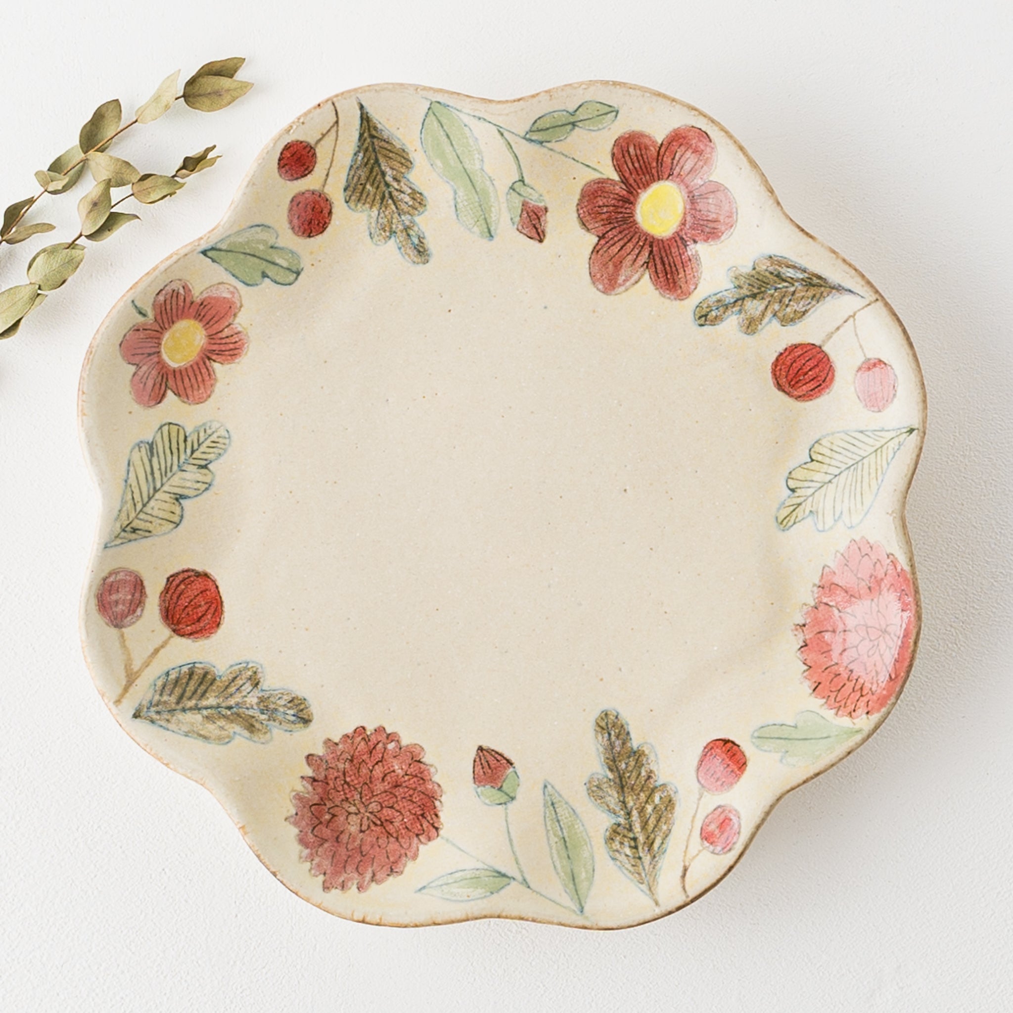 作家 森野奈津子 花模様 花型皿｜和食器通販 四季折折 – 四季折折