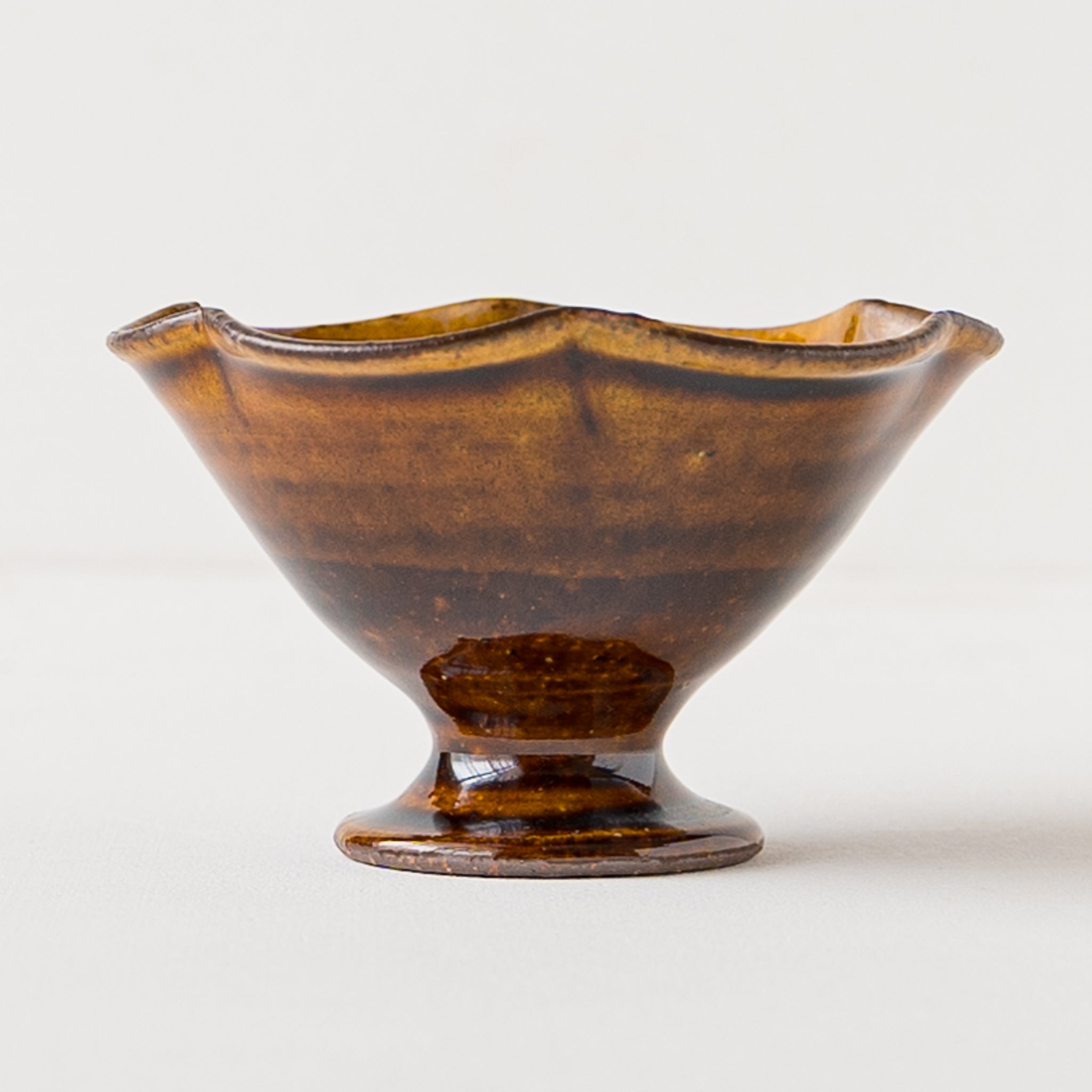 古谷製陶所 古谷浩一 アメ釉 花びら高台小鉢 ミニ｜和食器通販 四季折