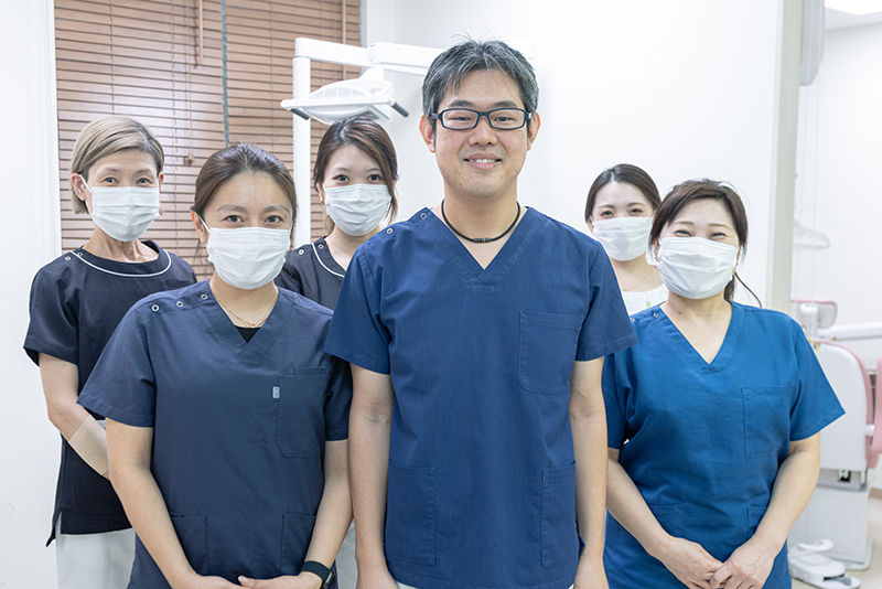桜上水駅より徒歩1分の「清水歯科医院」のスタッフ紹介ページへ