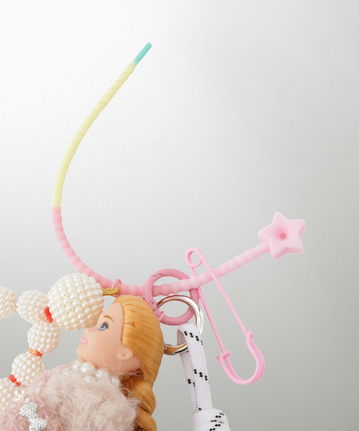 TIME-SALE セレクト ladyドール バッグチャーム HUIT 全2色｜hit969