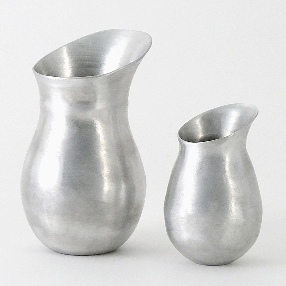 水やりにちょうど良いアルミの水差し(S) | shesay(志成販売