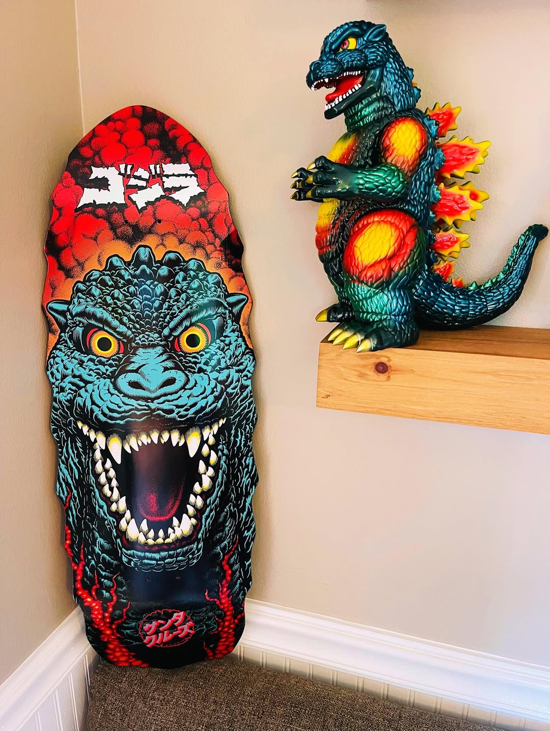 注目アイドル・頓知気さきなさんの「コンプライアンスウサギ（2期