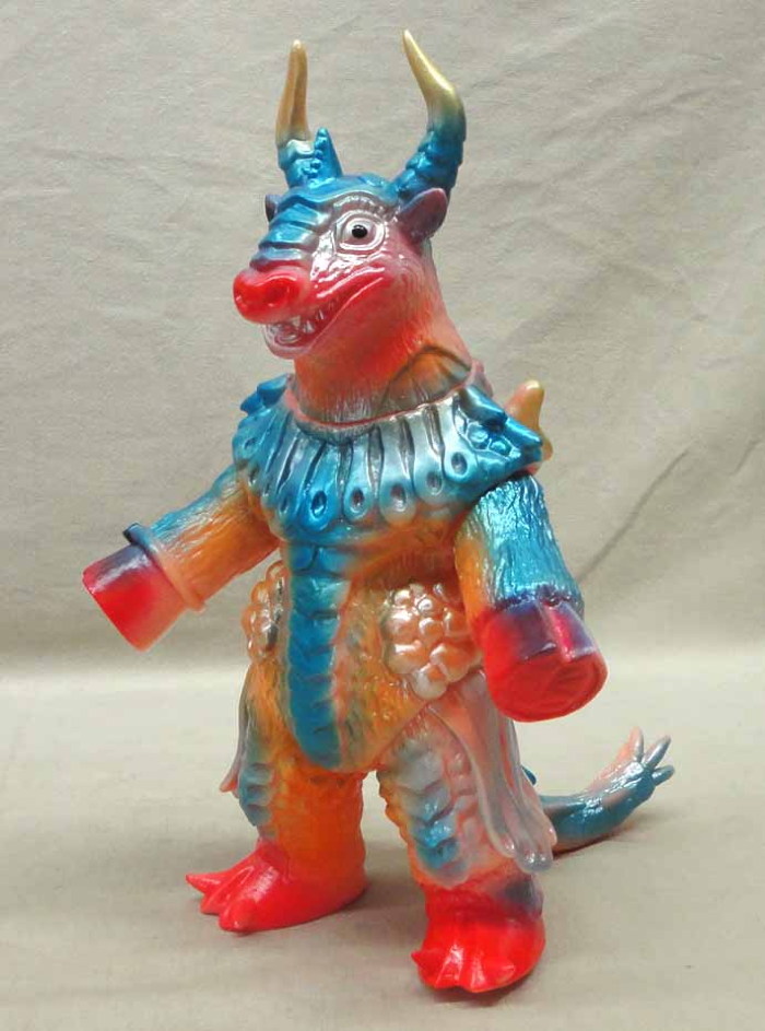 ショップ・懐古堂がベアモデルと超気になる新プロジェクトスタート